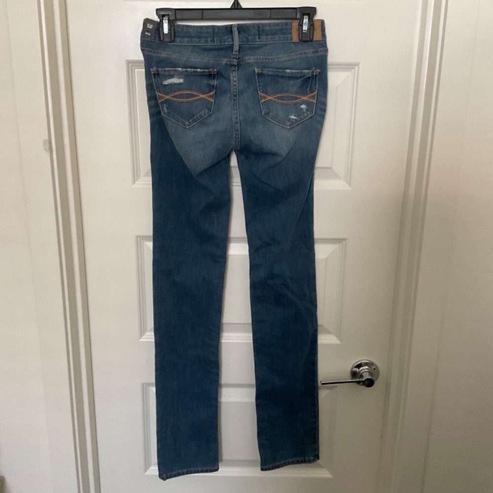 Abercrombie & Fitch Distressed Skinny Jeans - Dark Wash - Size 00/24 - Picture 4 of 12